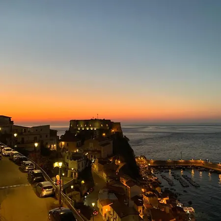 Πανσιόν Belvedere 3*